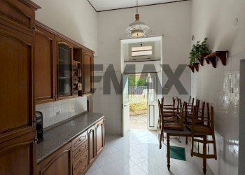 Cucina - Trilocale Via Nazionale
 
2, Carinola - foto 7
