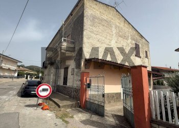 Casa all\'aperto - Trilocale Via Nazionale
 
2, Carinola - foto 14