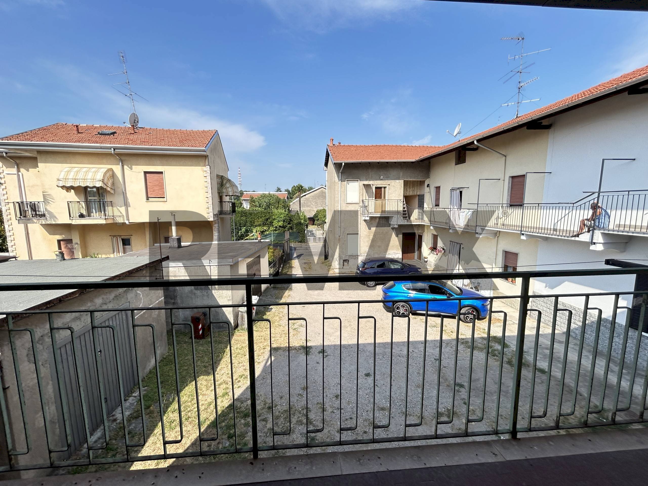 Balcone - Casa semi indipendente via cassano magnago
40, Busto Arsizio - foto 3