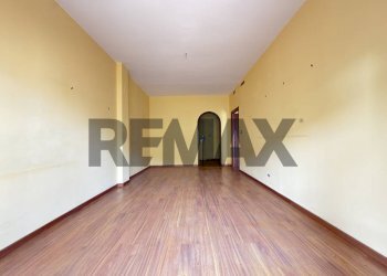 Stanza vuota - Trilocale Via Luigi Caldieri
 
132, Napoli - foto 10