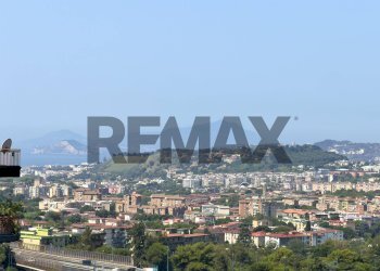 Vista delle montagne - Trilocale Via Luigi Caldieri
 
132, Napoli - foto 28