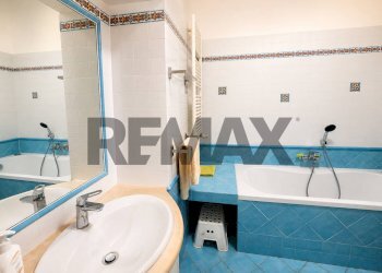 Bagno - Trilocale Rampe Cappuccini
 
7, Pozzuoli - foto 11