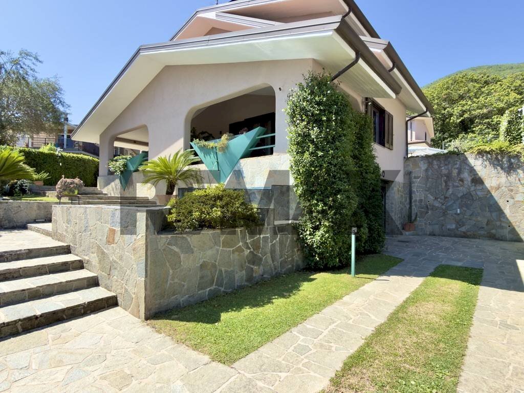 Casa all\'aperto - Villa Via Nazionale
 
10, Monteforte Irpino - photo 1