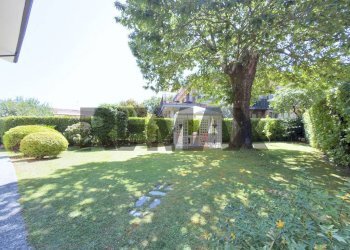 Giardino - Villa Via Nazionale
 
10, Monteforte Irpino - photo 9
