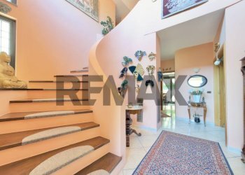Scale - Villa Via Nazionale
 
10, Monteforte Irpino - photo 18