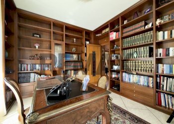 Ufficio - Villa Via Nazionale
 
10, Monteforte Irpino - photo 24