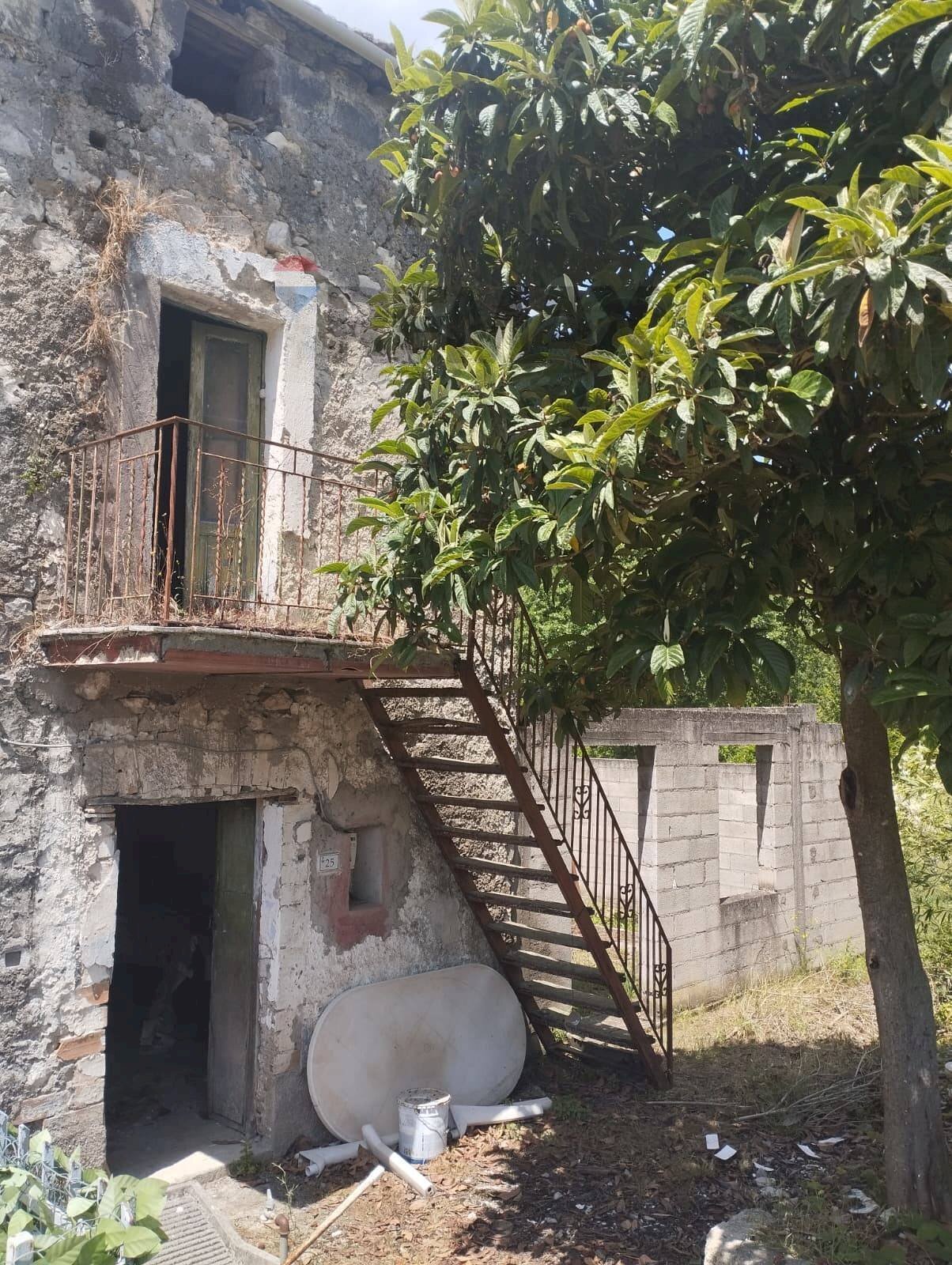 Casa all\'aperto - Rustico Via trav Garibaldi
25, Castelforte - foto 2