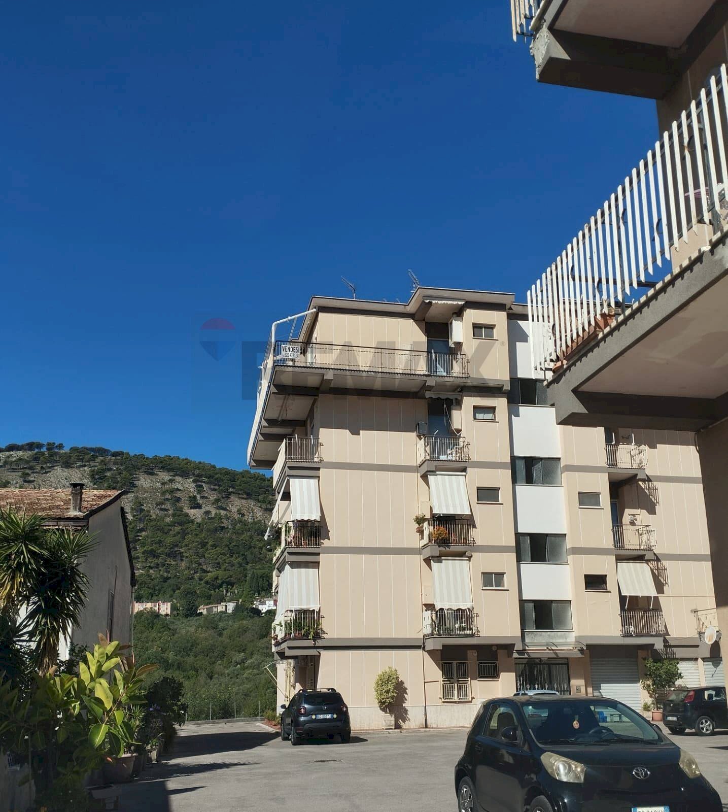Edificio all\'aperto - Four-room apartment via Giuseppe Garibaldi, Castelforte - photo 1