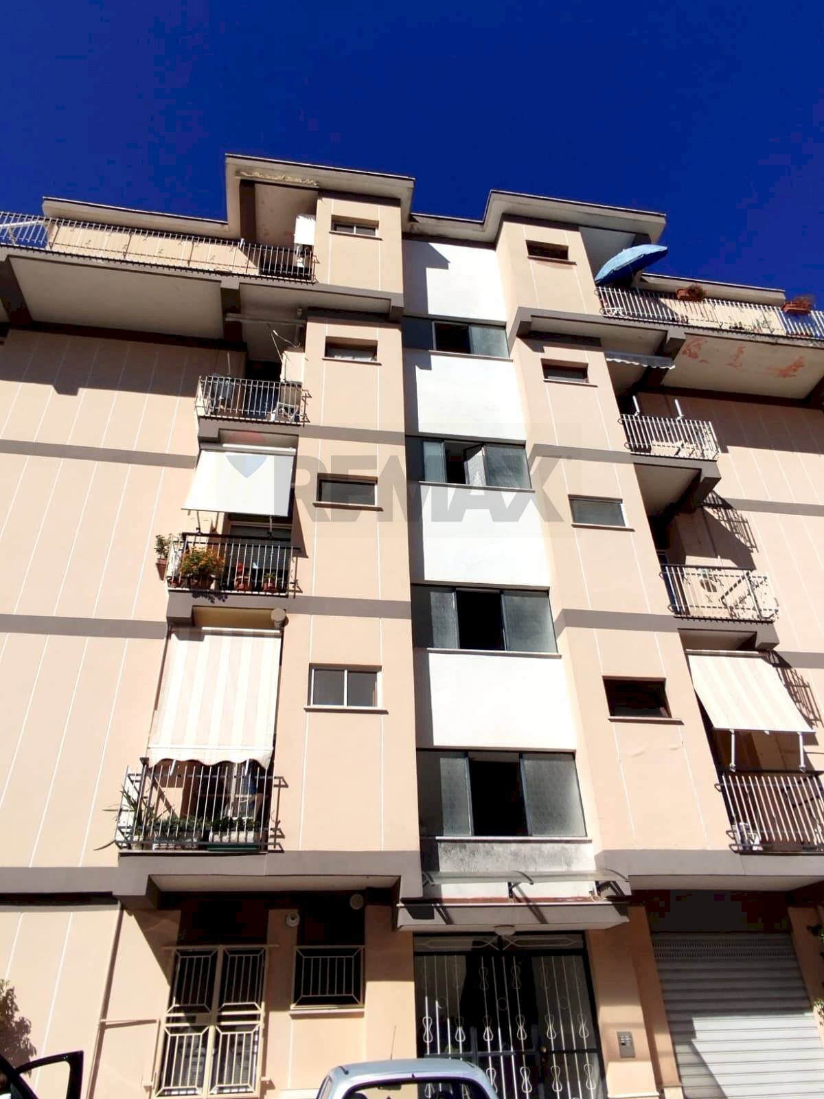 Edificio all\'aperto - Four-room apartment via Giuseppe Garibaldi, Castelforte - photo 3
