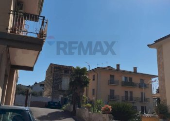 Edificio all\'aperto - Four-room apartment via Giuseppe Garibaldi, Castelforte - photo 2