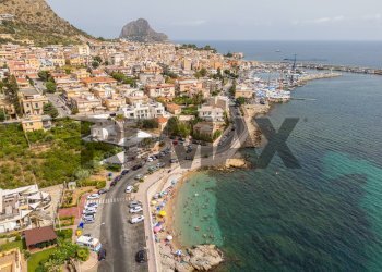 Vista dell\'acqua - Appartamento Via Maggiacomo Zalapì
 
25/A, Santa Flavia - foto 33