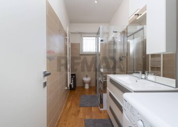 Bagno - Bilocale Via Bainsizza
 
15, Torino - foto 20