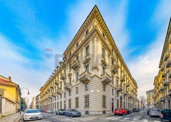 Edificio all\'aperto - Monolocale Via Ponza
 
4 E, Torino - foto 2