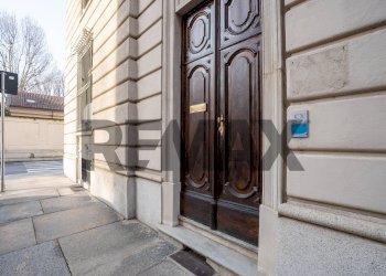 Edificio all\'aperto - Monolocale Via Ponza
 
4 E, Torino - foto 34