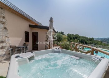Foto 57 - Villa Via Gemmano
 
568, Montefiore Conca - foto 57