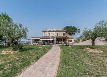 Foto 72 - Villa Via Gemmano
 
568, Montefiore Conca - foto 72
