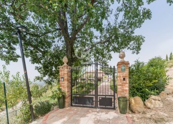 Foto 74 - Villa Via Gemmano
 
568, Montefiore Conca - foto 74