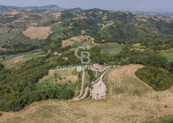 Foto 77 - Villa Via Gemmano
 
568, Montefiore Conca - foto 77