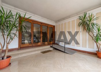 Ricezione / Lobby - Bilocale Via Ponzio Cominio
122, Roma - foto 2