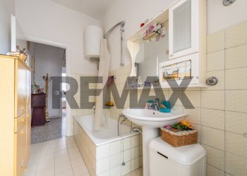Bagno - Bilocale Via Ponzio Cominio
122, Roma - foto 20