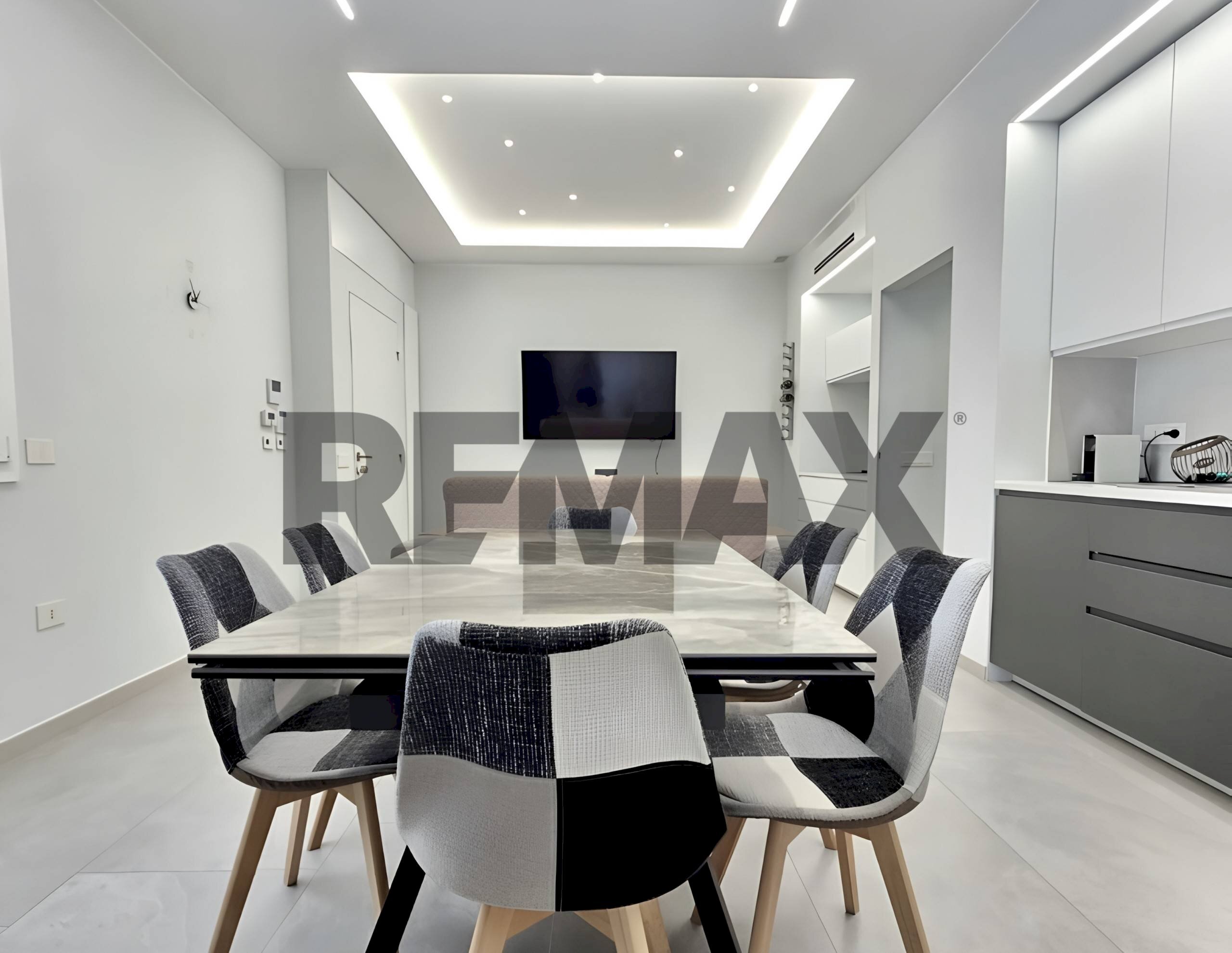 Sala da pranzo - Trilocale Via Solferino
 
12A, Quartu Sant'Elena - foto 1
