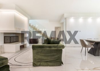 Sala da pranzo - Villa Via degli Olmi
 
5-7, Quartu Sant'Elena - foto 9