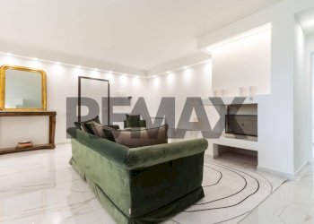 Soggiorno - Villa Via degli Olmi
 
5-7, Quartu Sant'Elena - foto 10