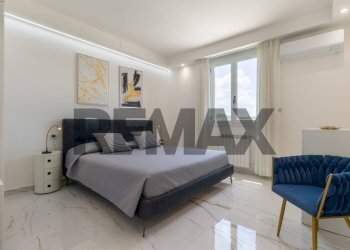 Camera / camera da letto - Villa Via degli Olmi
 
5-7, Quartu Sant'Elena - foto 20
