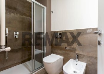 Bagno - Villa Via degli Olmi
 
5-7, Quartu Sant'Elena - foto 30