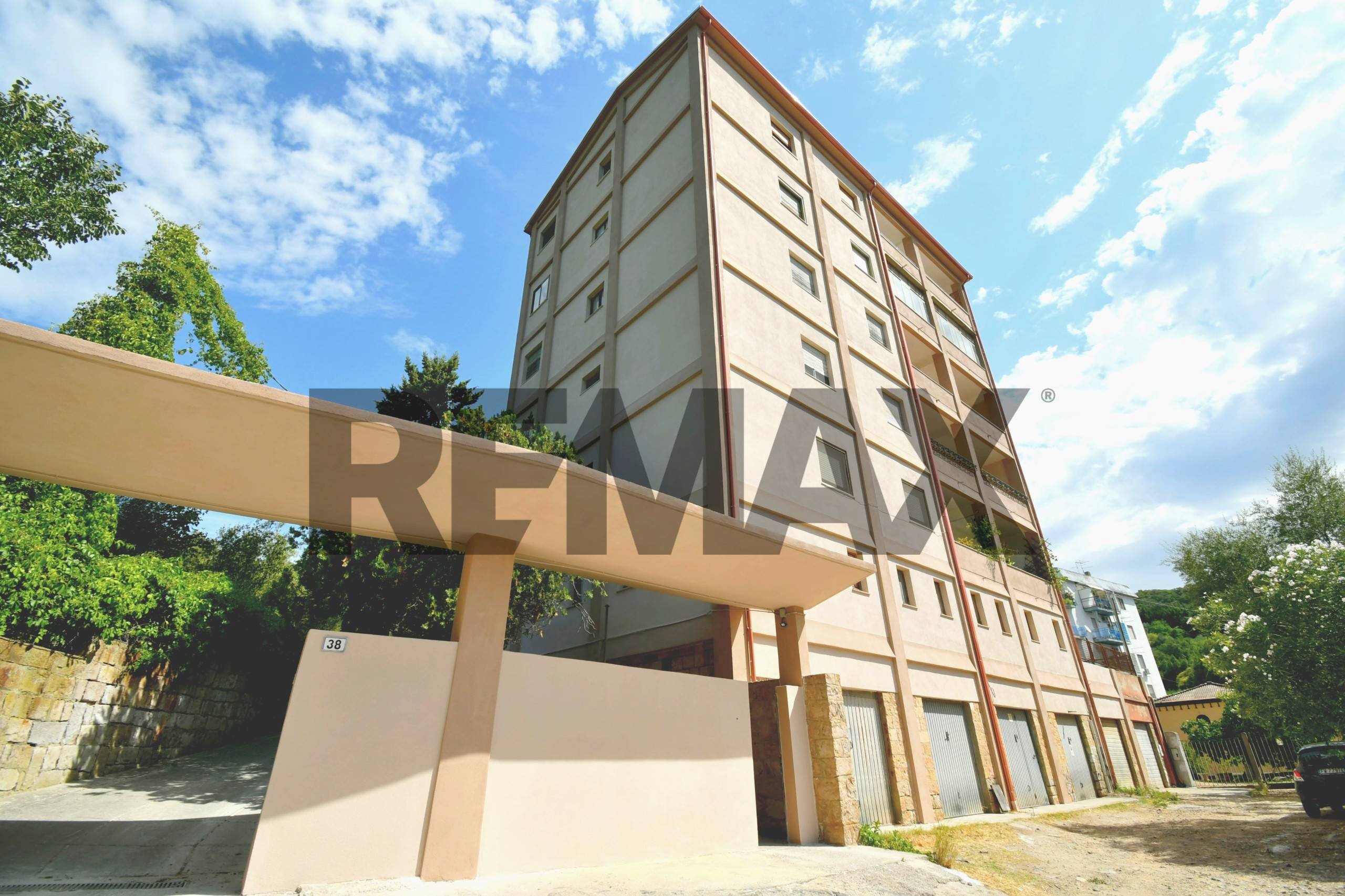 Edificio all\'aperto - Quadrilocale Via Sant'Antonio Abate
38, Iglesias - foto 2