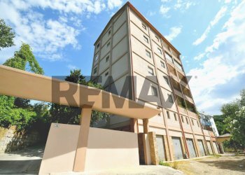 Edificio all\'aperto - Quadrilocale Via Sant'Antonio Abate
 
38, Iglesias - foto 2