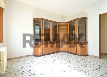 Stanza vuota - Quadrilocale Via Sant'Antonio Abate
 
38, Iglesias - foto 8