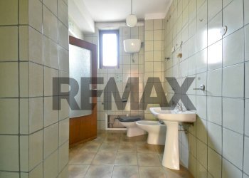 Bagno - Quadrilocale Via Sant'Antonio Abate
 
38, Iglesias - foto 24