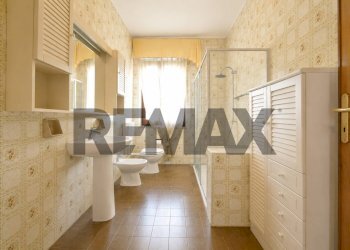 Bagno - Four-room apartment Via Panzini
 
16, Quartu Sant'Elena - photo 22