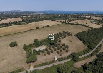 Foto 2 - Rustico Strada Trinità
 
32, Viterbo - foto 2
