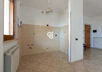 Foto 10 - Three-room apartment via galvani
 
6, Viterbo - photo 10