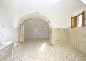 Stanza non arredata - Casa indipendente via Grappa, Tuglie - foto 2