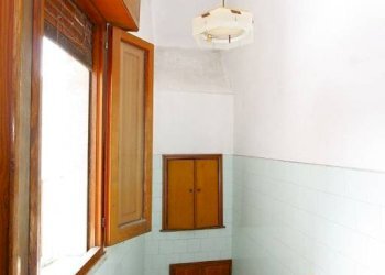 Cucina - Casa indipendente via Grappa, Tuglie - foto 26