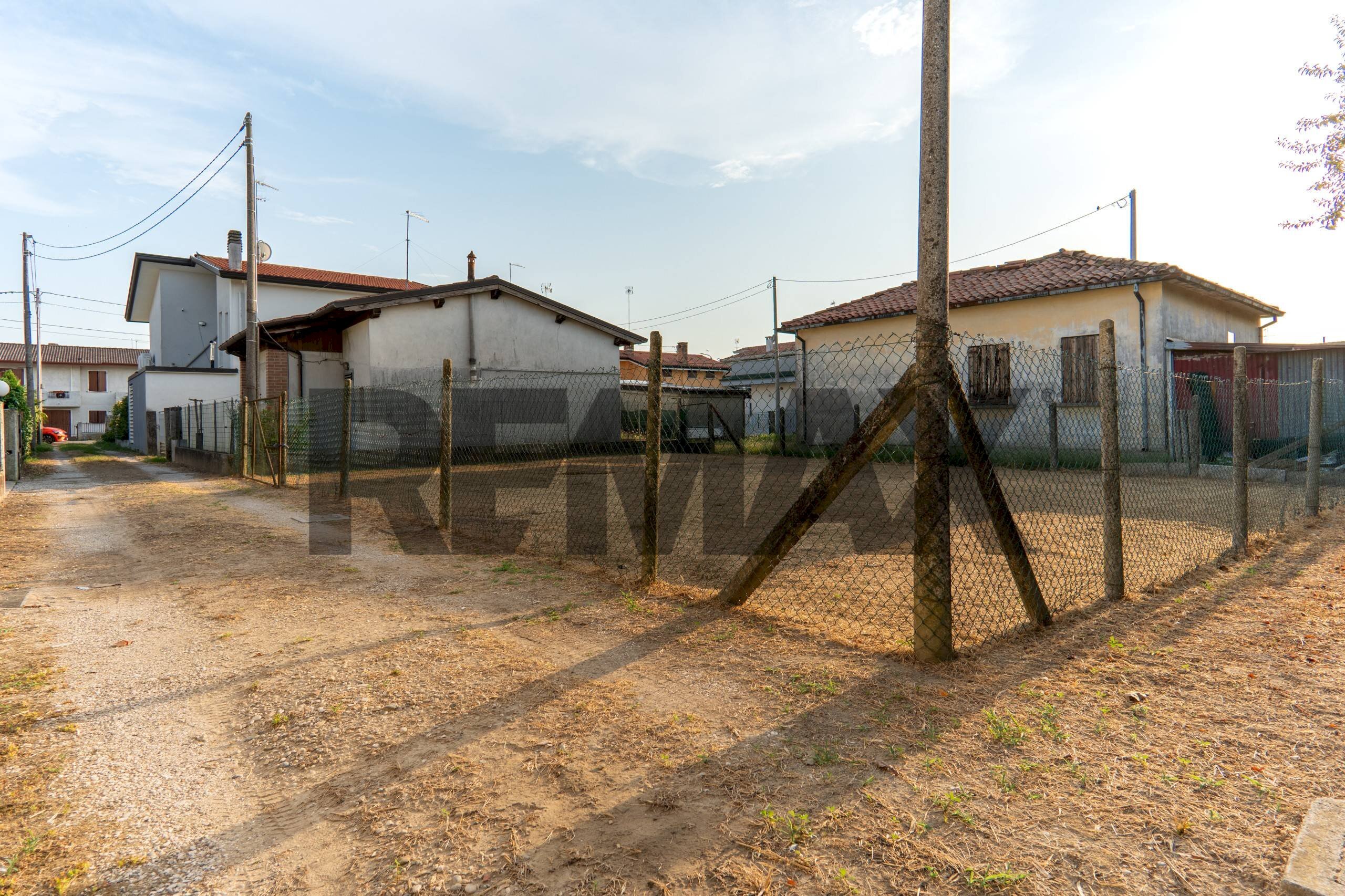 Casa all\'aperto - Terreno edificabile Via San Lazzaro
 
54, San Donà di Piave - foto 1