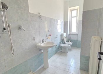 Bagno - Bilocale via Vincenzo Buronzo, 4, Torino (zona Campidoglio) - foto 9