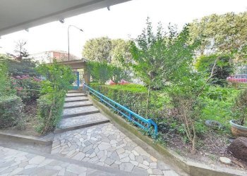 Giardino - Trilocale corso Taranto, 62, Torino (zona Regio Parco) - foto 3