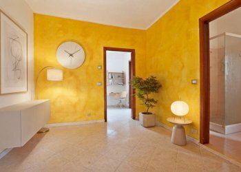 Ingresso - Bilocale via Vittorio Veneto, 25, Mondovì - foto 1
