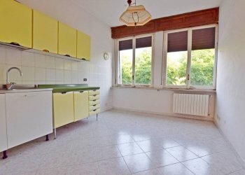Cucina - Bilocale via Vittorio Veneto, 25, Mondovì - foto 5