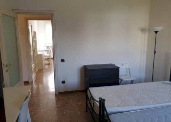 Camera da letto - Three-room apartment viale Alberto Pasini, 10, Parma (neighborhood Pablo) - photo 16
