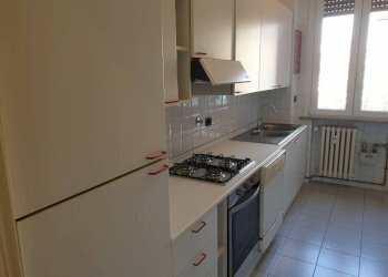 Cucina - Three-room apartment viale Alberto Pasini, 10, Parma (neighborhood Pablo) - photo 23
