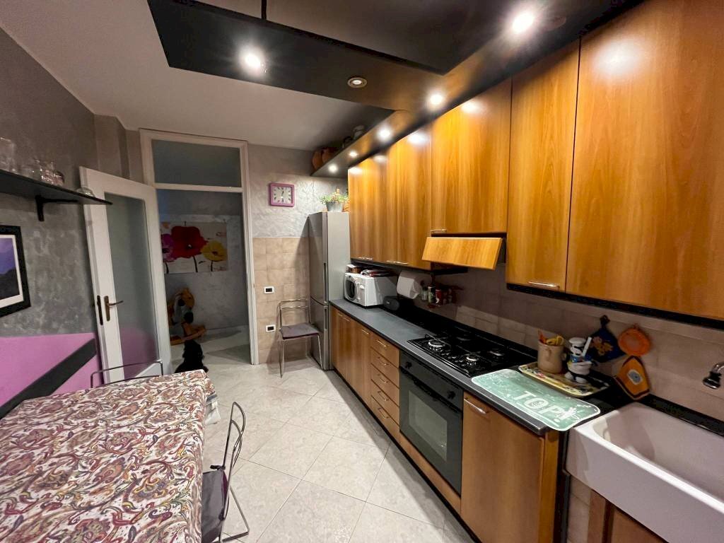 Cucina - Quadrilocale via Generale Carlo Alberto Dalla Chiesa, 3, Chieri - foto 3