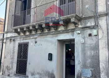 Foto 1 - Independent house via vittorio emanuele
 
17, Trecastagni - photo 1