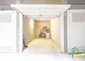 Box auto - Four-room apartment via Aldo Moro, La Loggia - photo 29