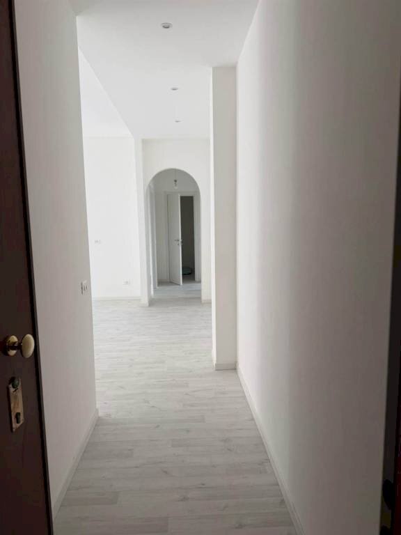 Corridoio - Trilocale via GORIZIA, 30, Sesto San Giovanni - foto 2
