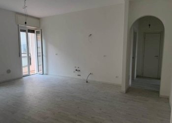 Cucina - Trilocale via GORIZIA, 30, Sesto San Giovanni - foto 3